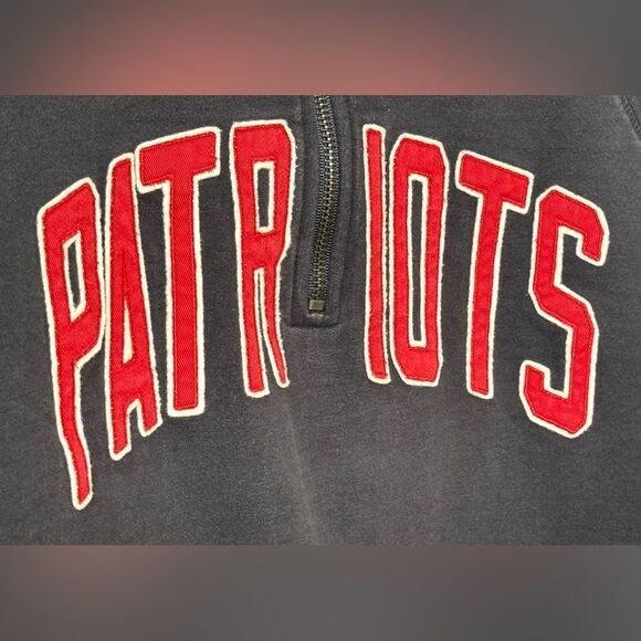 47 Brand New England Patriots Harris Scrimage Pullover Half Zip Hoodie. Medium. - Picture 3 of 10